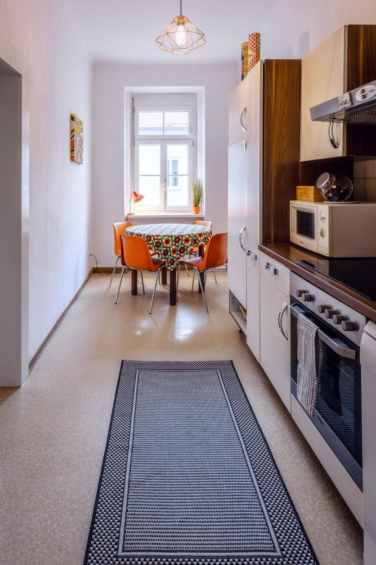 Sunny Citycenter Apartment - Graz Main Station Ngoại thất bức ảnh